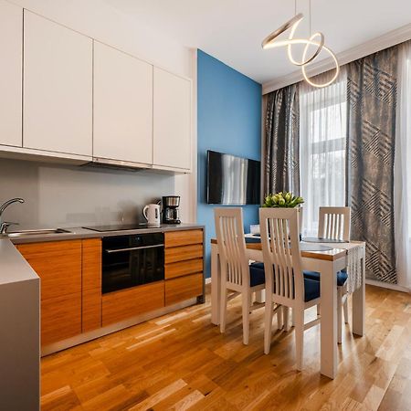 Apartamento Wenecja Parking Gratis Moxy Te&Am Cracow Cracovia Exterior foto